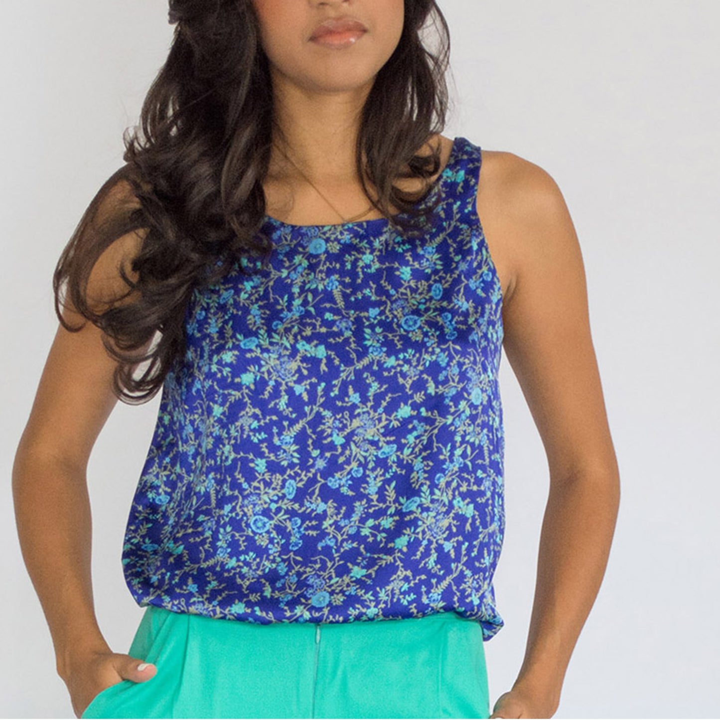 Blue printed Blossom Tank top in plus size - inclusive sewing pattern