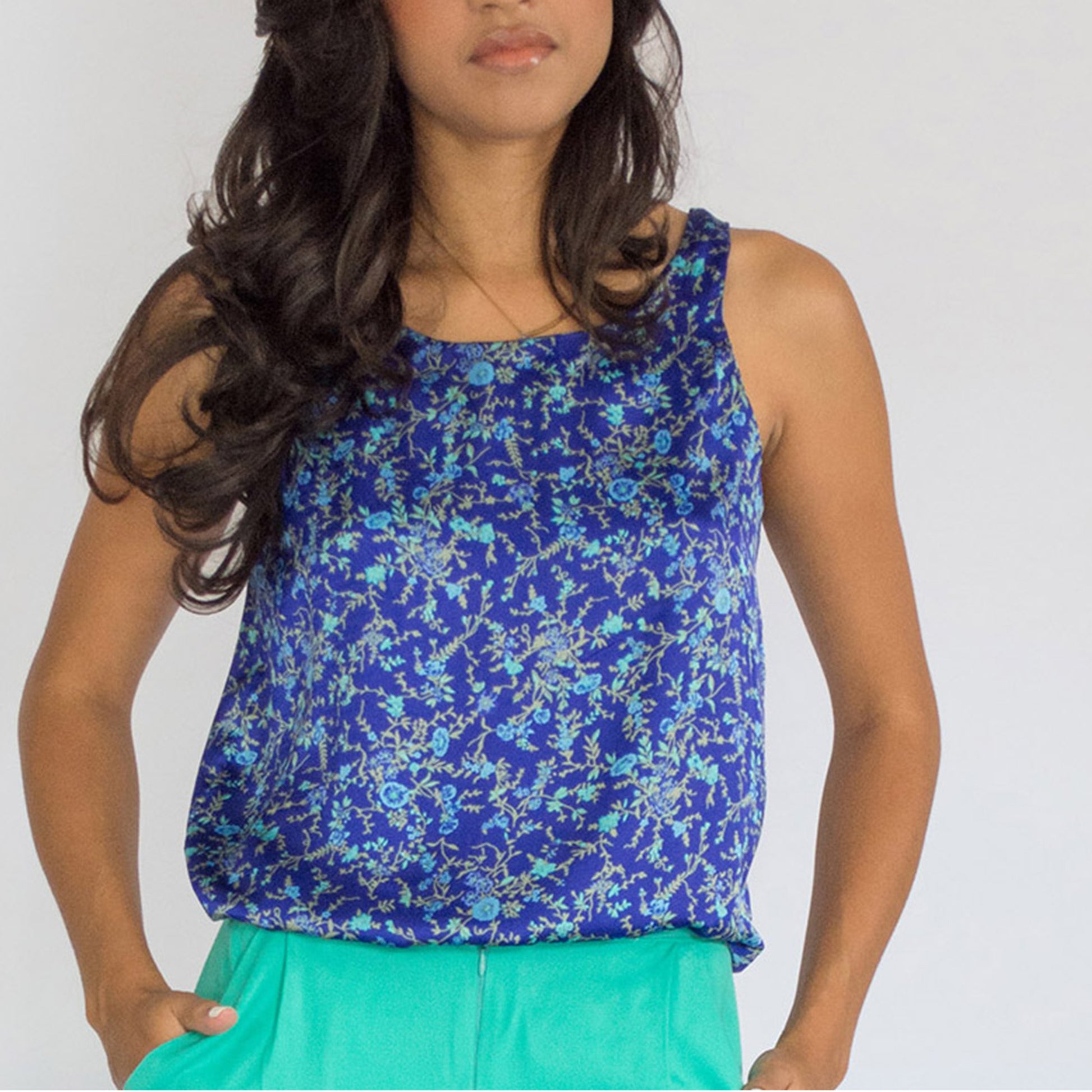 Blue printed Blossom Tank top in plus size - inclusive sewing pattern
