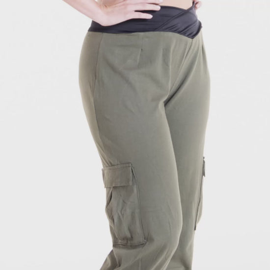 Video showcase of Flax cargo pants sewing pattern garment