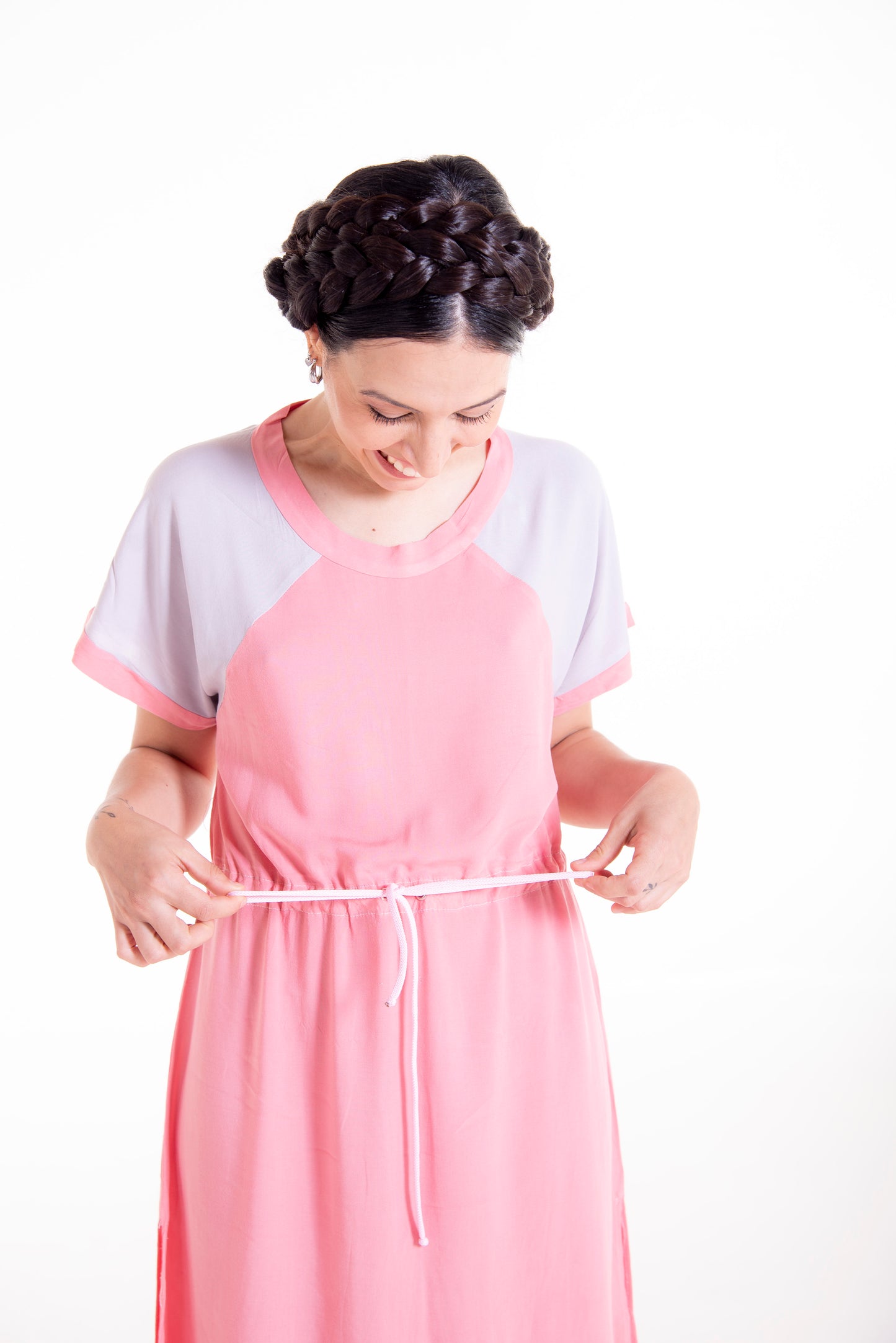 Pink Willow raglan maxi dress showing drawstring and sleeve details